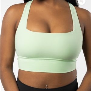 BuffBunny Revolution bra sz Medium